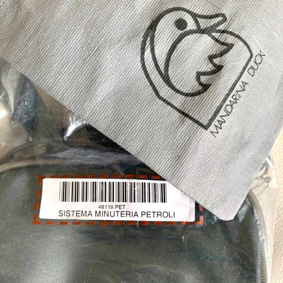 NWT - Mandarina Duck Nylon Grey shoulder bag - Picture 7 of 7